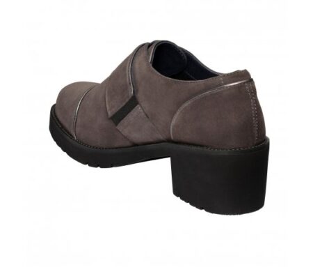 Petra Strap, Scholl - immagine 3